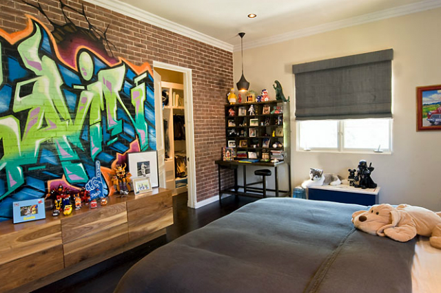 TOP-Decorating-Ideas-for-home-with-Graffiti12